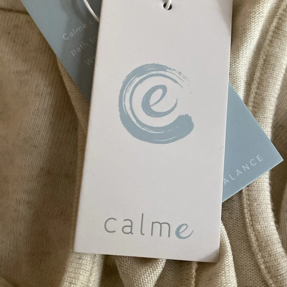 Calme Maxi Size Large NWT